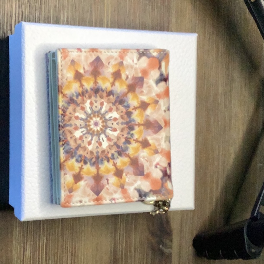 Dior wallet